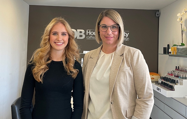 Joy, Lernende bei HOB House of Beauty in Mels